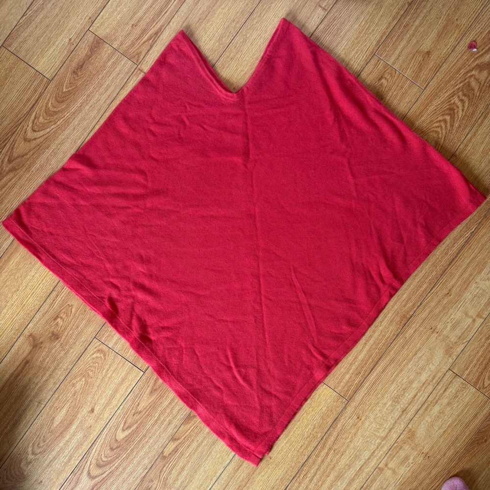 100% Cashmere V-Neck Women's Shawl
